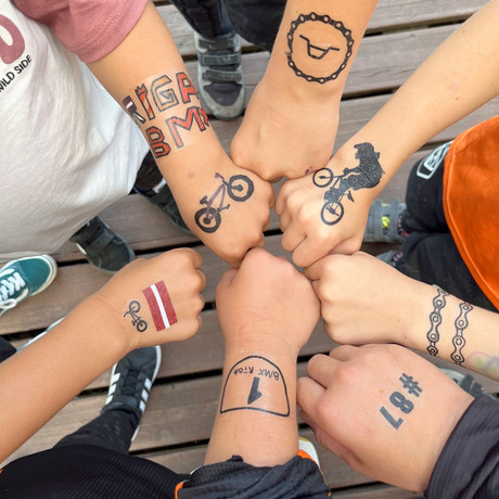 Personalizēti fiksie tetovējumi