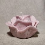 Rozes. Kristālstearīna figūrsveces — attēls 3