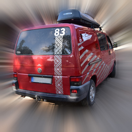 auto uzlīme
